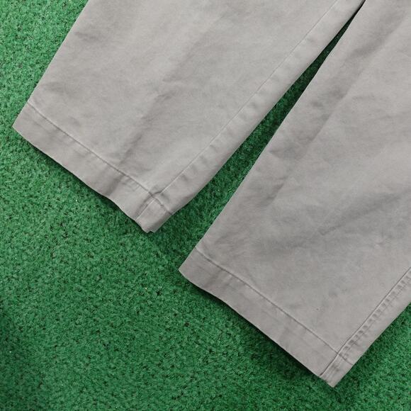 Roundtree & Yorke Pants Mens 36x32 Gray Vintage Chino Cotton Flat Front - Picture 3 of 7